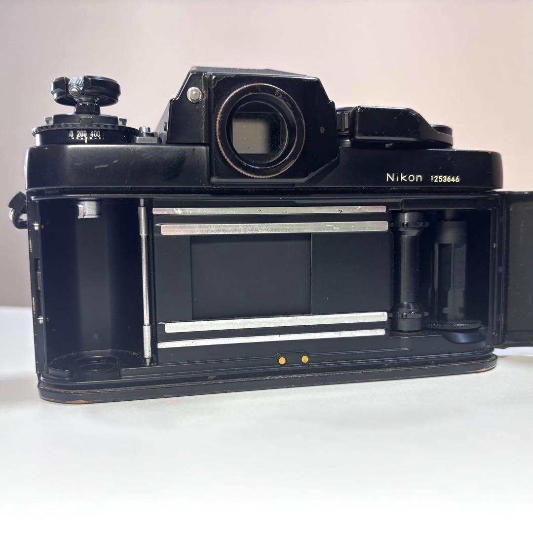 一眼レフカメラニコン Nikon F3 ボディ　アイレベルファインダー