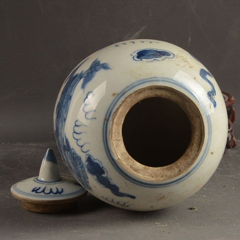 青花獅子あじさい冬瓜壺蓋壺 景徳鎮 陶磁器 装飾品 現代工芸品 美術品 置物