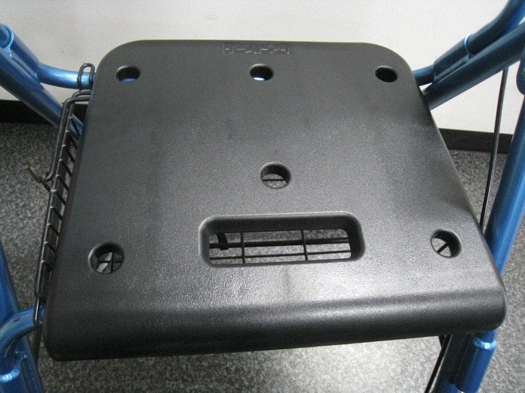 ハッピーⅡ NB 竹虎 歩行器 介護用品 ブルーメタリック バスケット付き