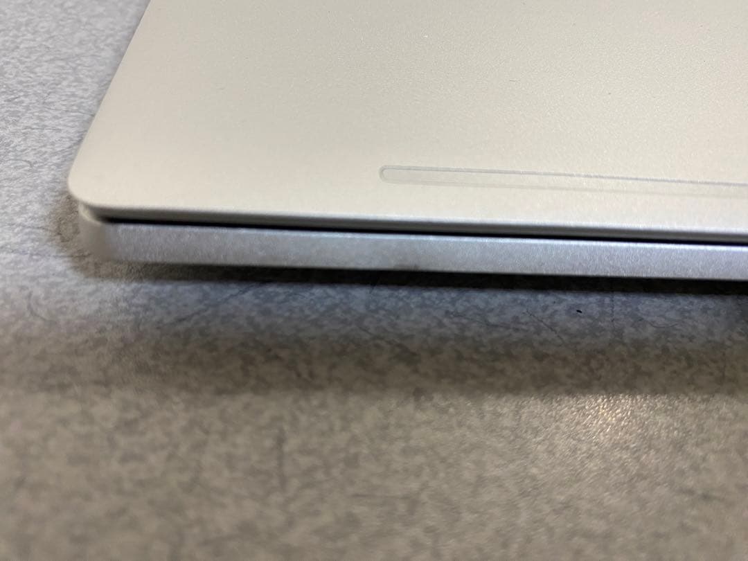 HP EliteBook 630 G9　 i5-1235U　16GB