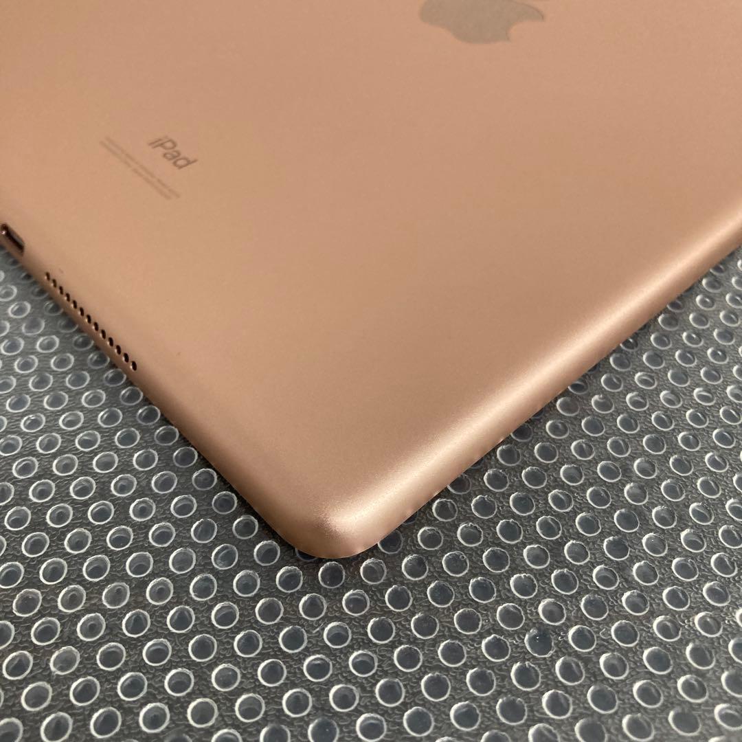 2906【早い者勝ち】電池最良好☆iPad8第8世代 32GB WIFIモデル☆