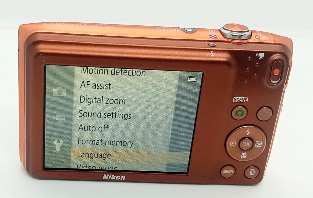 デジタルカメラ Nikon COOLPIX S3500 Orange 20.0MP