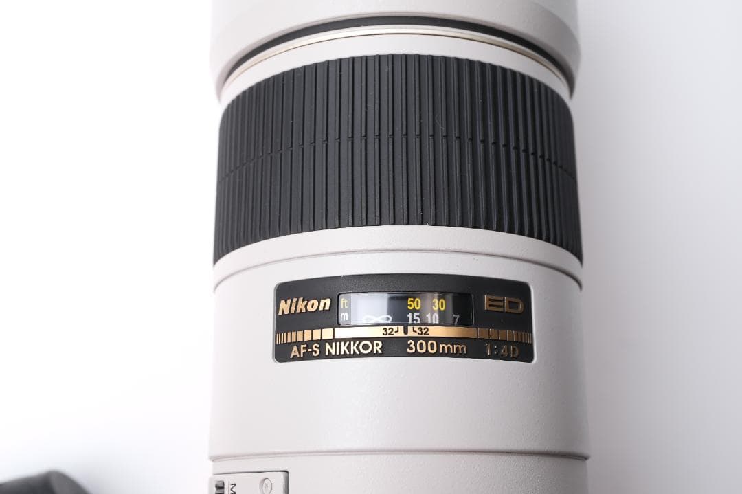 美品 Nikon AF-S NIKKOR 300mm F4D ED ライトグレー