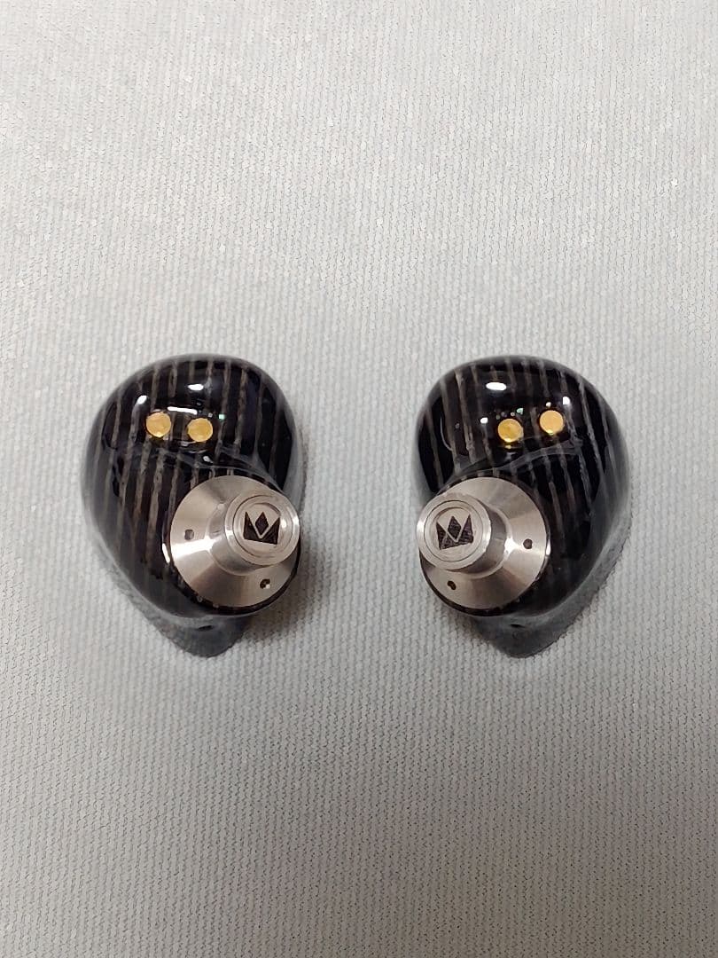 イヤホン Noble Audio FoKus Prestige Encore