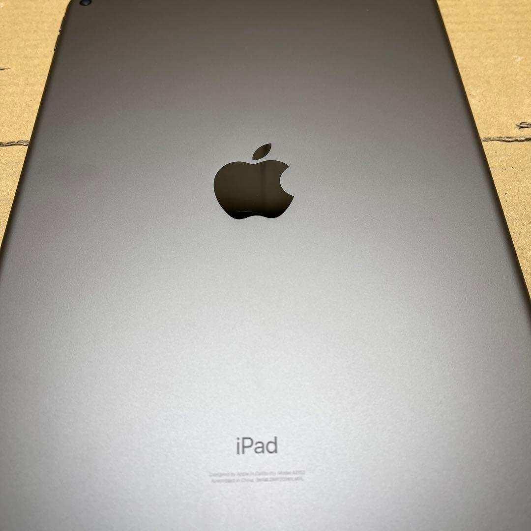 B*7様 訳あり iPad Air (第３世代) Wi-Fi 256GB スペー