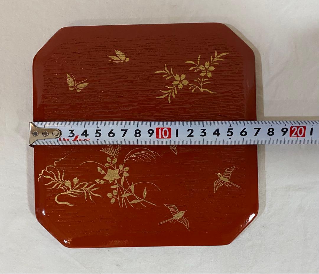 【茶道具　菓子器】縁高　漆塗　淡々斎好み花鳥紋