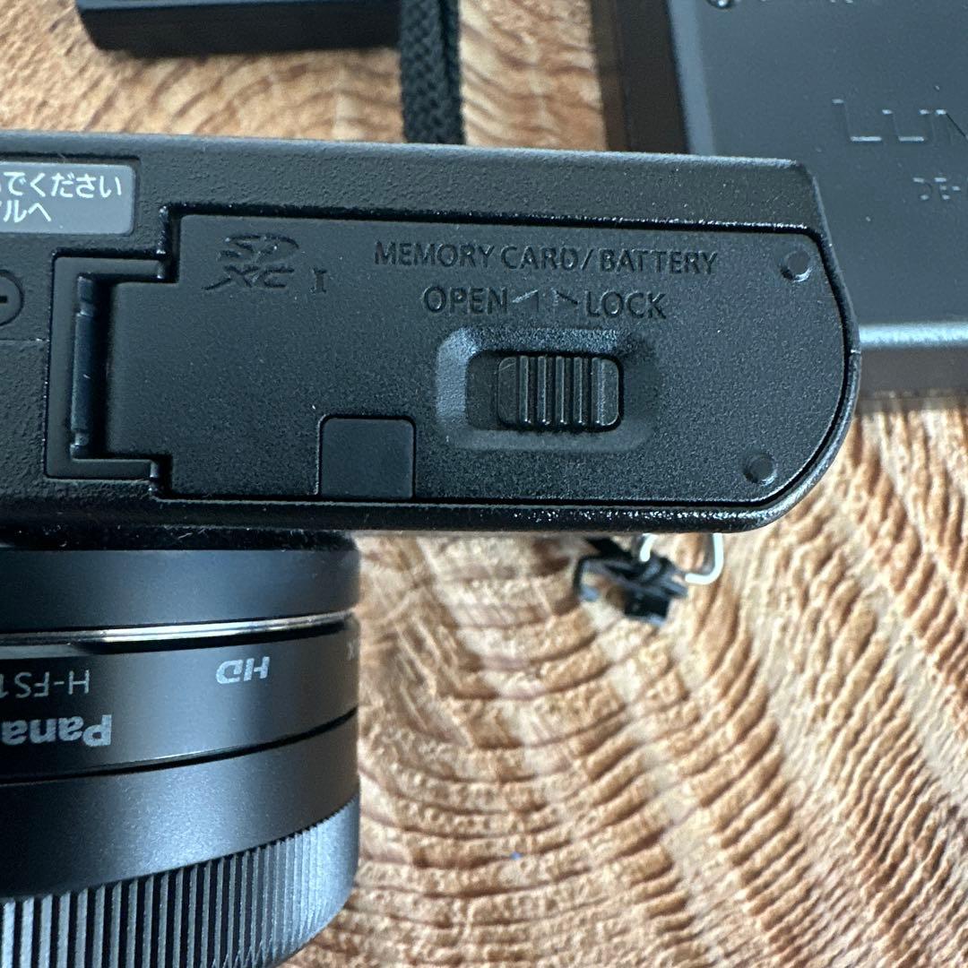 Panasonic LUMIX G DMC-GM1K デジタルカメラ