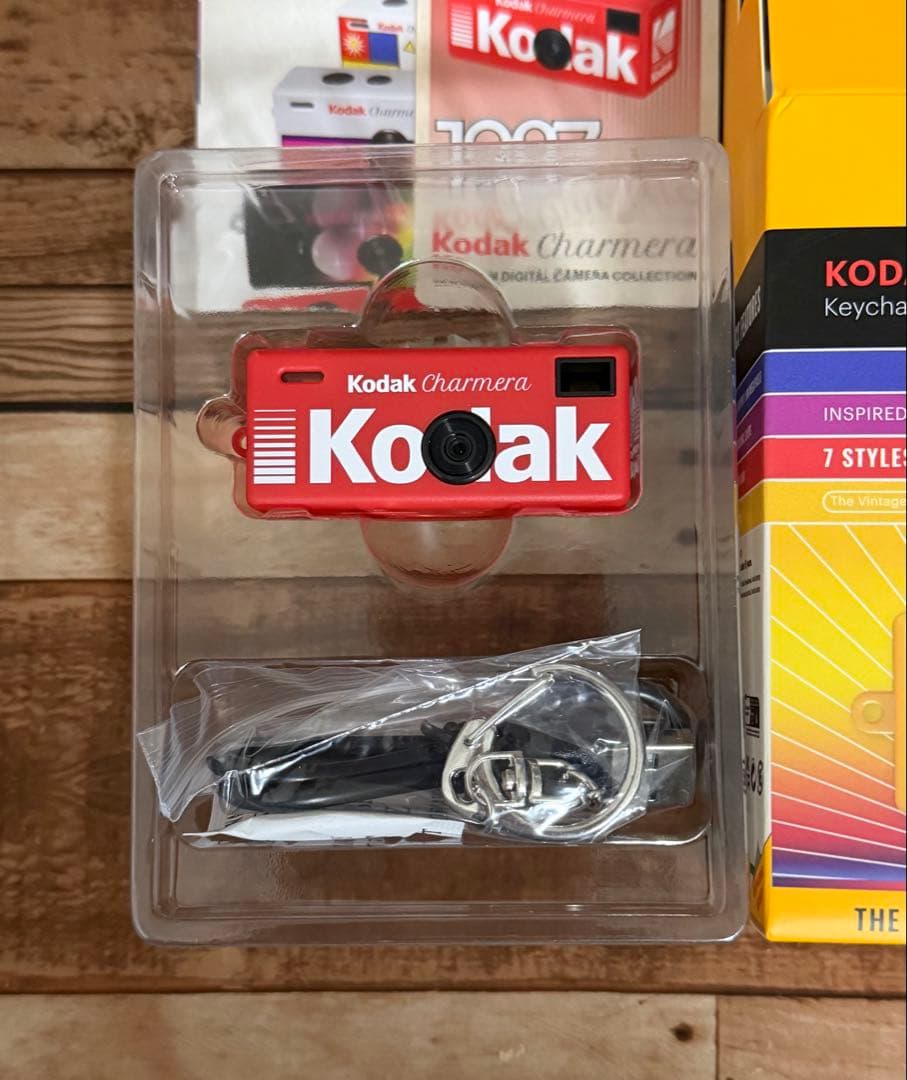 Kodak Charmera キーチェーンデジタルカメラ レッド