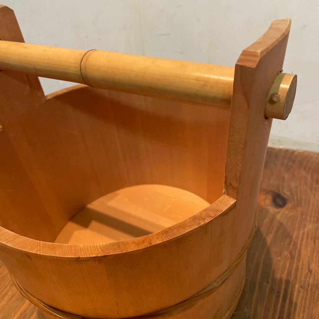 美品　茶道具　水張桶　手桶水指　木地　水屋道具　蓋付き　工芸品