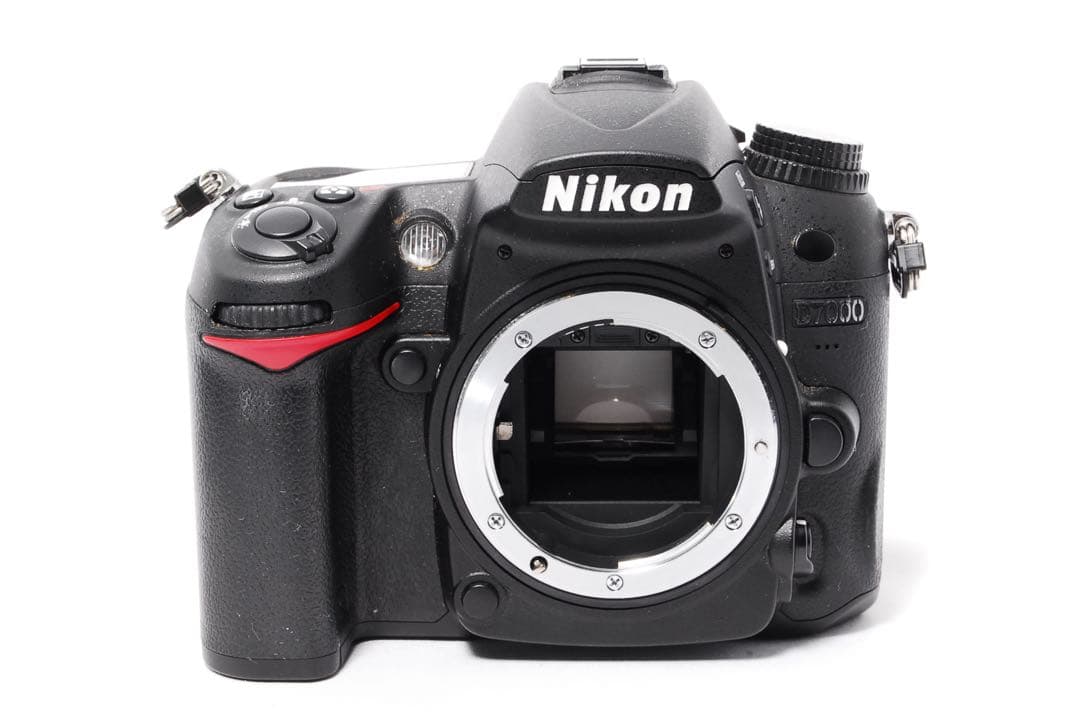 ◆ショット数少なめ◆Nikon D7000◆カメラポーチ付き◆一眼レフカメラ◆