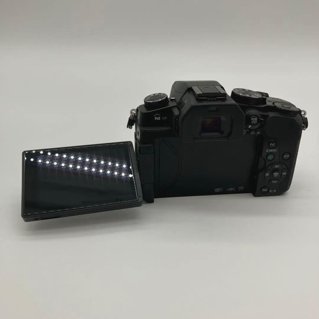 デジタルカメラ Panasonic LUMIX DMC-G8