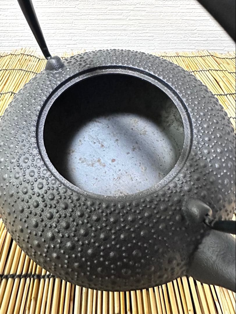 ＵＳＥＤ、良品　南部盛榮堂ＯＩＧＥＮ丸平丸亀甲　メーカー保証ＩＨ対応品　南部鉄瓶