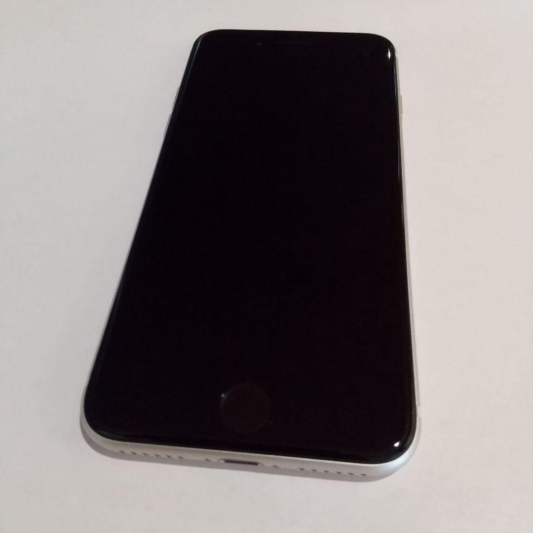 iPhone SE3 128Gb SIMフリー スターライト　白色　506172