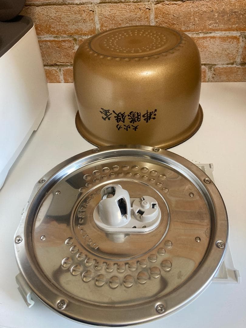 HITACHI　日立　RZ-TS104M　2021年製圧力IH炊飯ジャー5.5合
