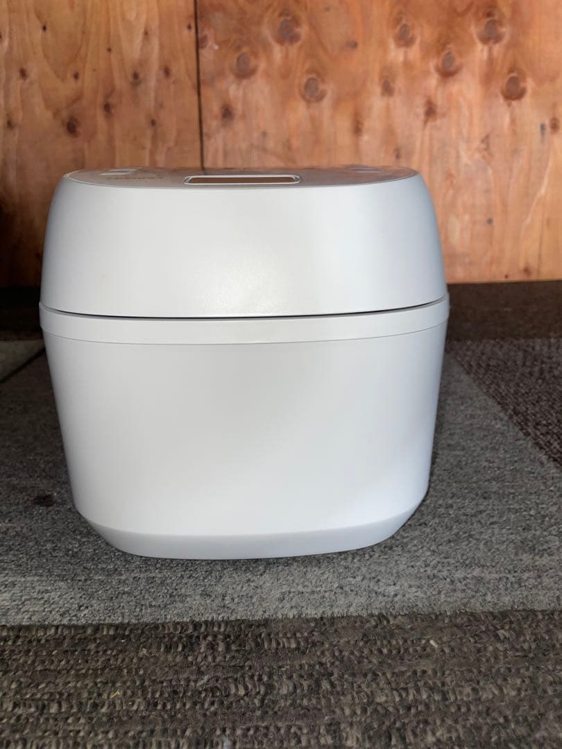 2024年製 TOSHIBA 炊飯器 3.5合