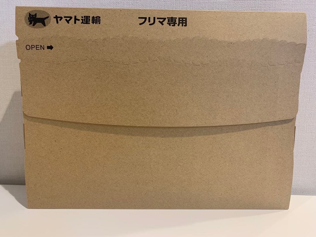 アテニア スキンケアクレンジングオイル アテニア　カレンダー