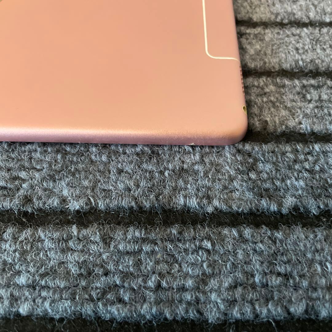 52 iPad Pro 9.7 32GB SIMフリー ローズゴールド