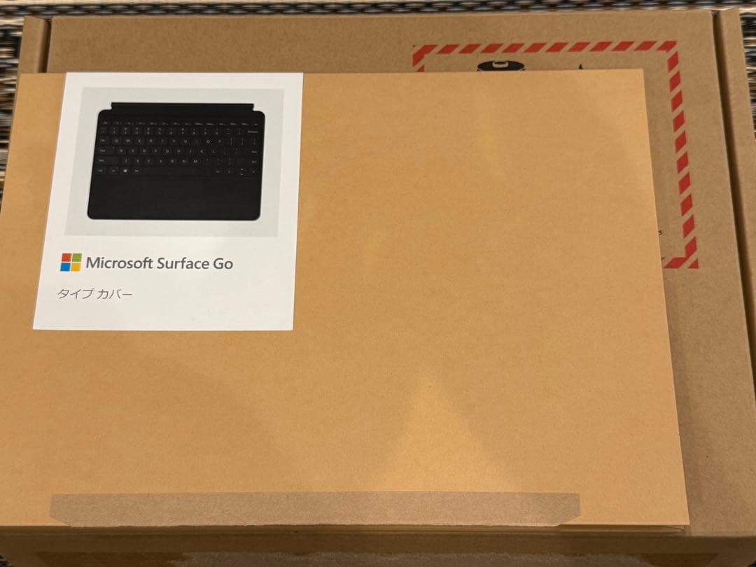 Surface Go 3 officeなし