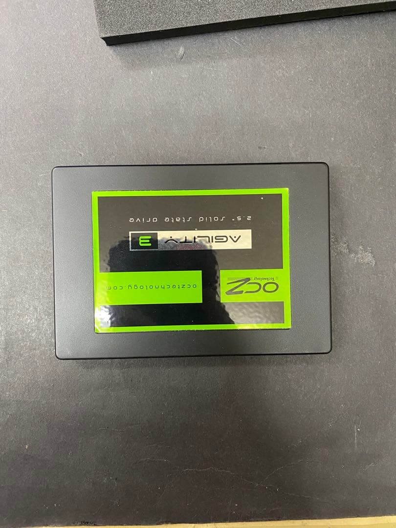 OCZ Agility 3 240GB 2.5インチ AGT3-25SAT3