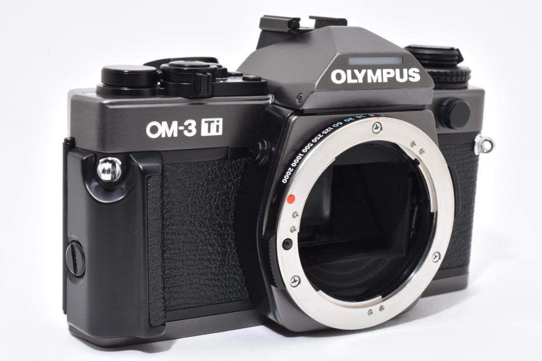 フィルムカメラ Olympus OM-3 Ti C0055