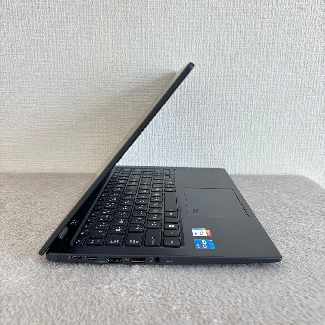 超美品DYNABOOK G83 KW 12世代 i5超軽型ノートPC 512