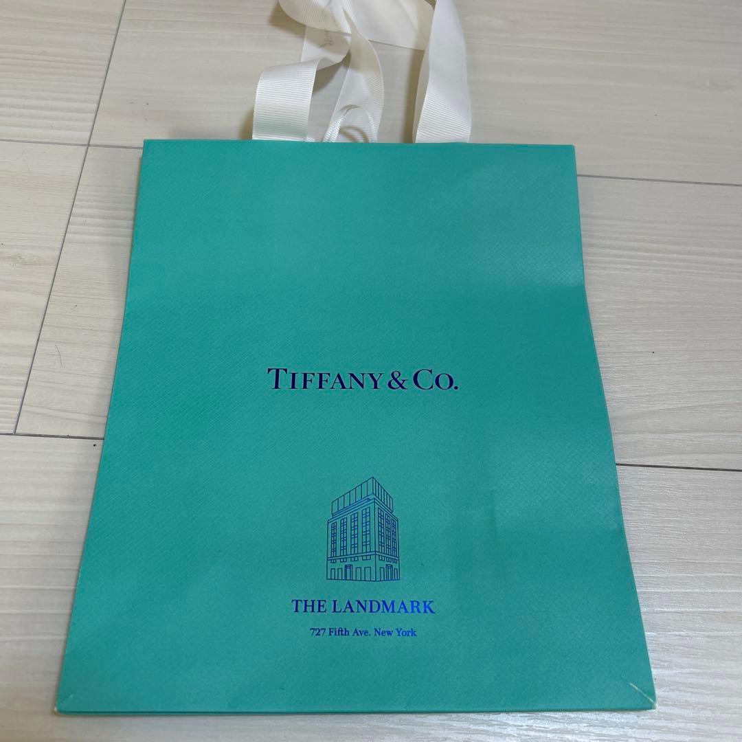 Tiffany & Co. ショッピングバッグ　ニューヨーク本店　チャーム付