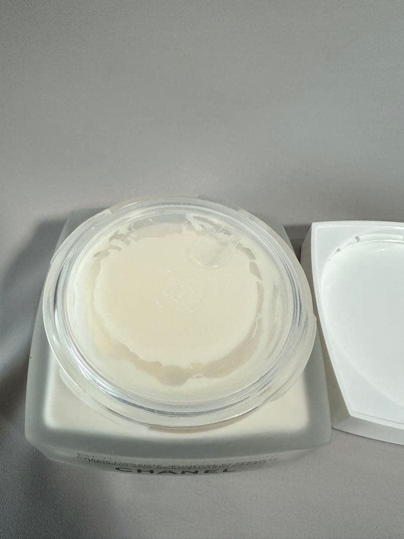【新品】CHANEL ボディエクセレンス ファーミングクリーム 150g