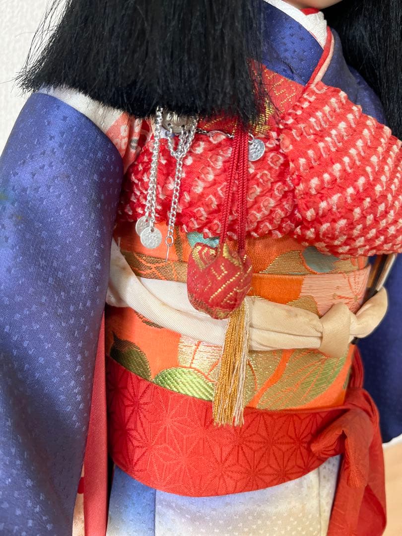 愛くるしい日本人形 4