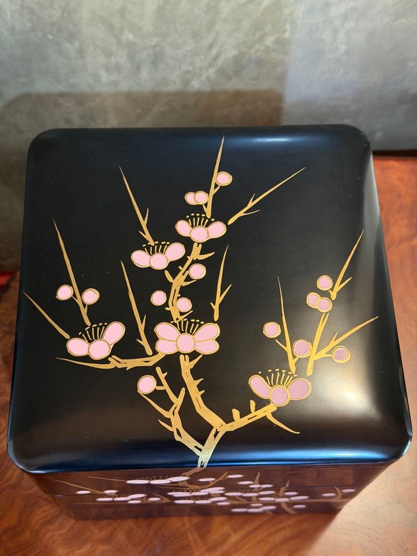 黒塗 三段重 枝梅蒔絵 漆器 お重箱 正月・祝い用　美品