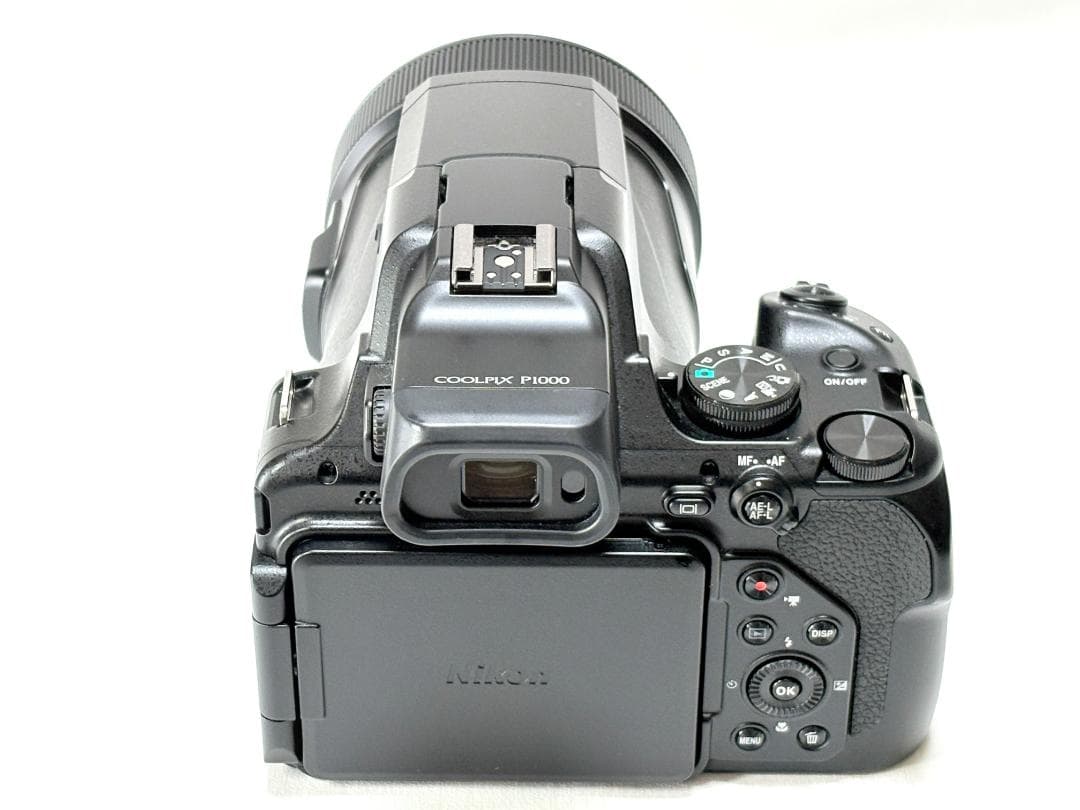 【ほぼ新品】Nikon COOLPIX P1000 超望遠 月/野鳥撮影OK