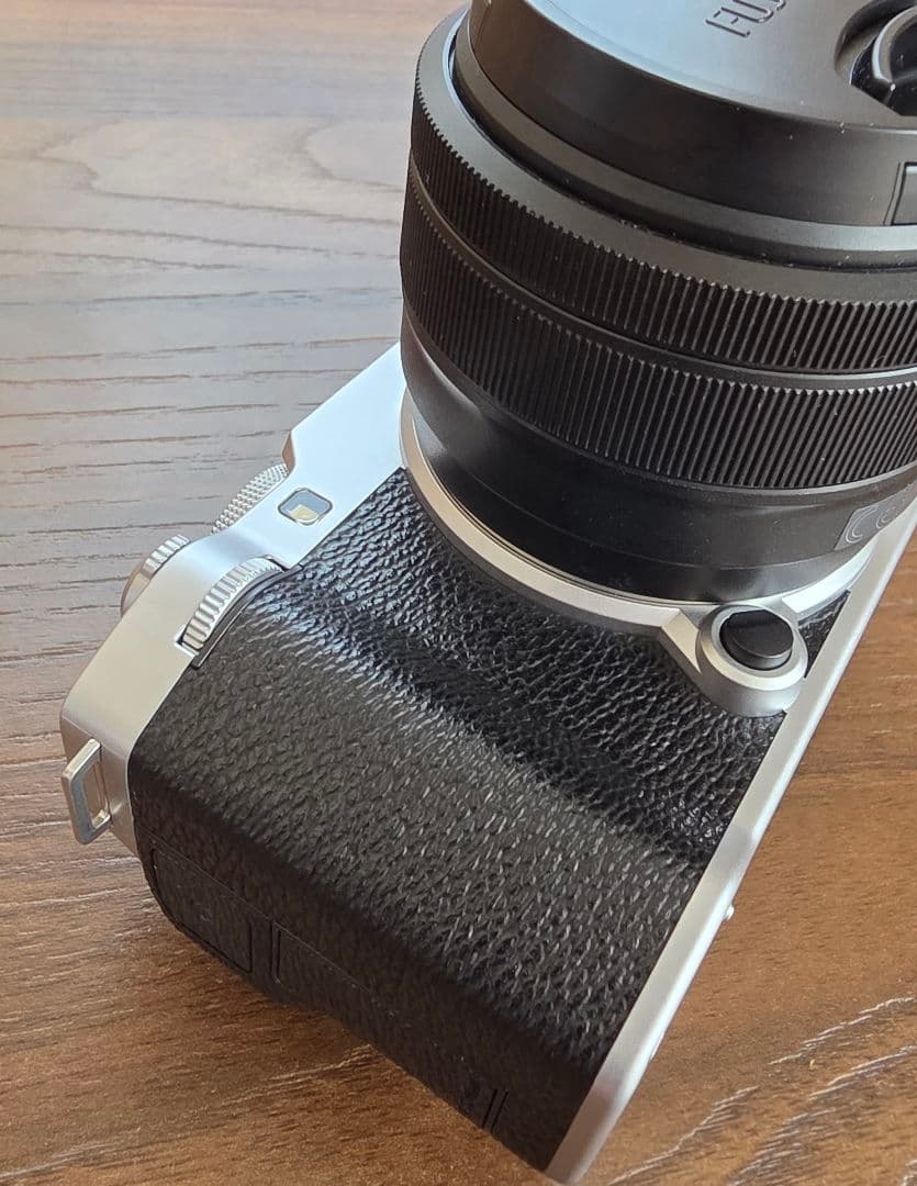 FUJIFILM X-M5 レンズキット シルバー