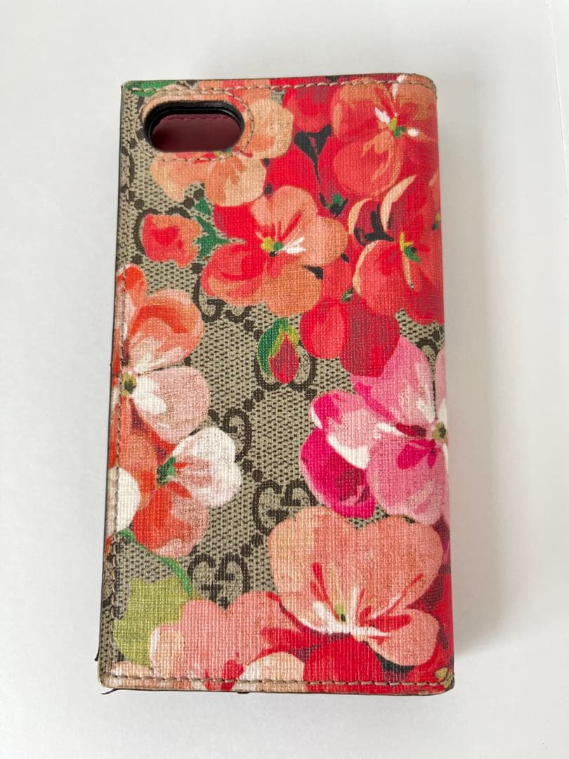 GUCCI GGブルームス ipnone7 手帳型ケース