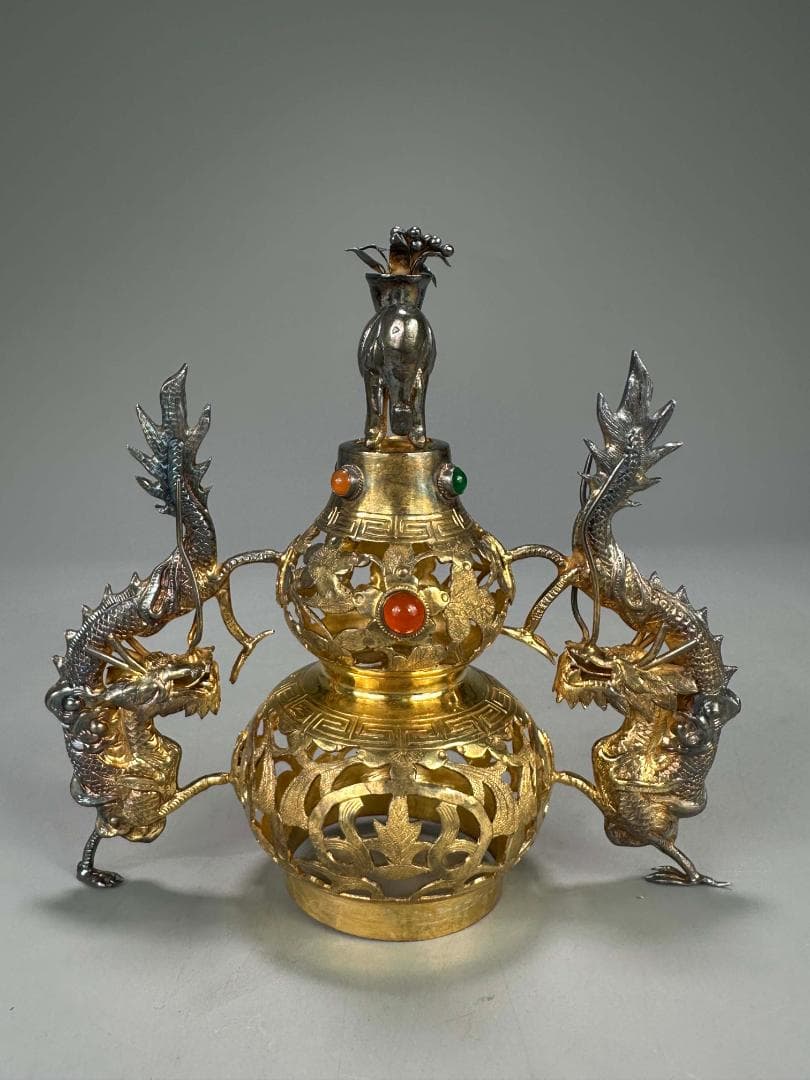 中国美術　純銀製　刻印有　双龍耳刻龍文嵌百宝瓢箪形三足香炉　重さ355g