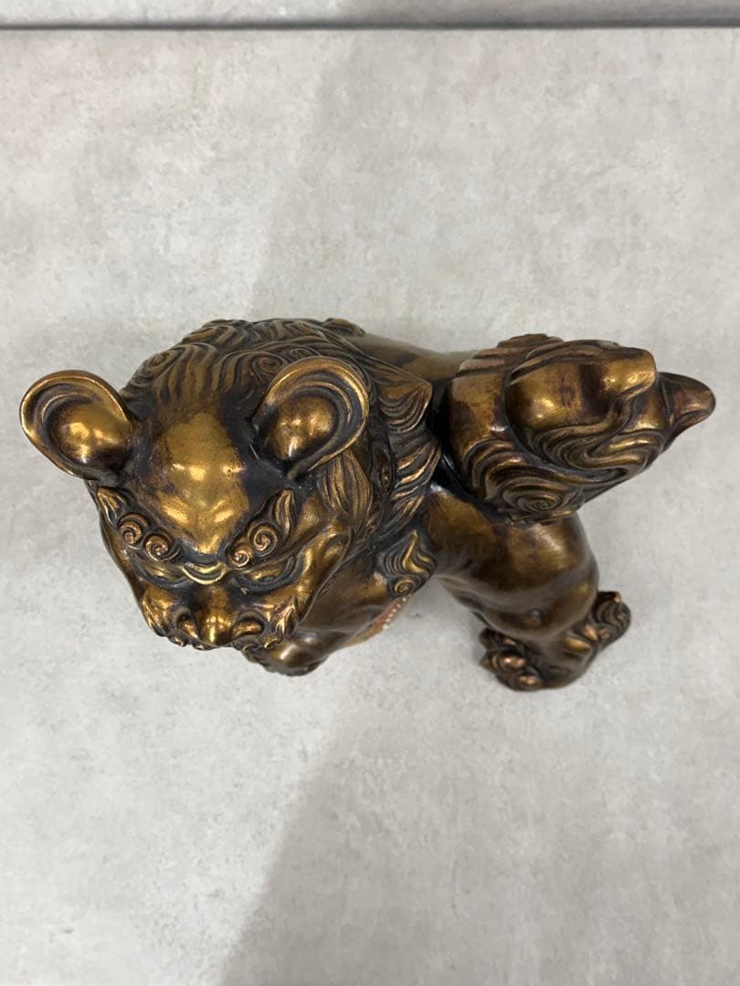 玉乗り 獅子 九谷焼 金 縁起物 招福 魔除け 守神 インテリア