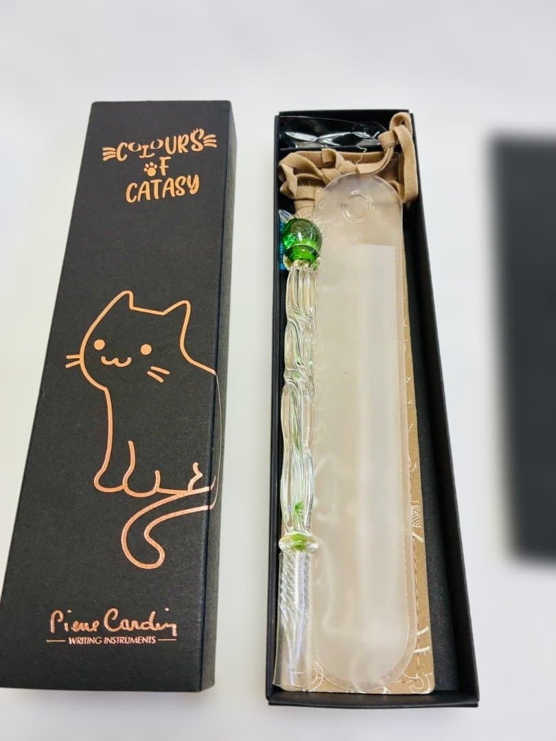 宝　ピエール・カルダン Piere Cardin 猫のガラスペン ミドリ