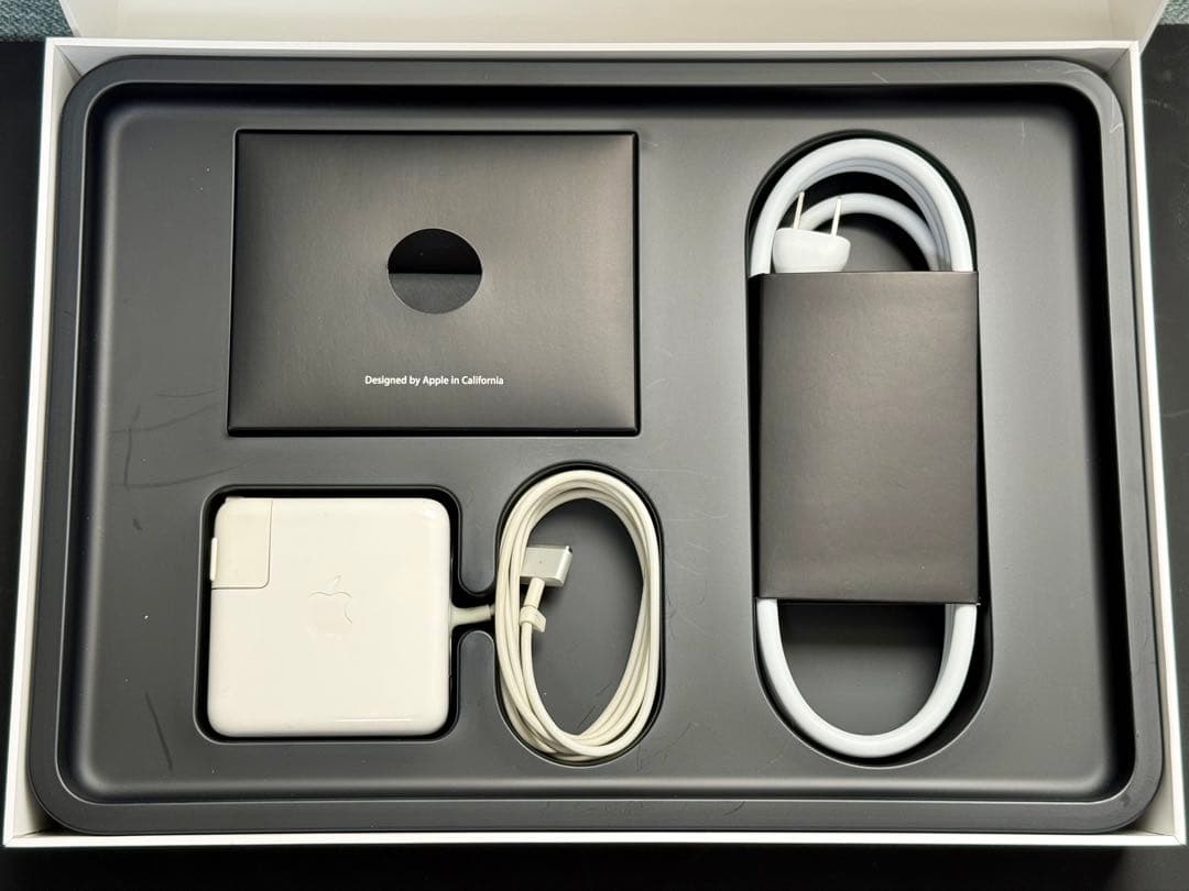 Apple MacBook Pro A1502 シルバー