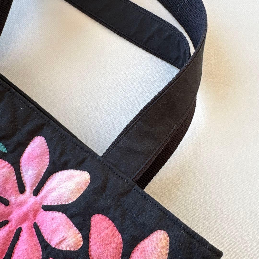 ハワイアンキルト　ハンドメイド　トートバッグ　黒