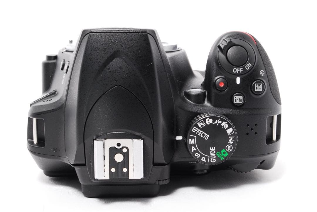 ショット数 僅か◆Nikon D3400◆新品級◆AF-Pレンズ◆一眼レフカメラ
