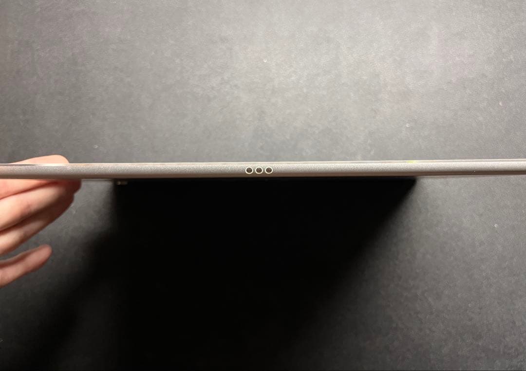 iPad Pro 9.7インチ Wi-Fi+Cellular 32GB シルバー