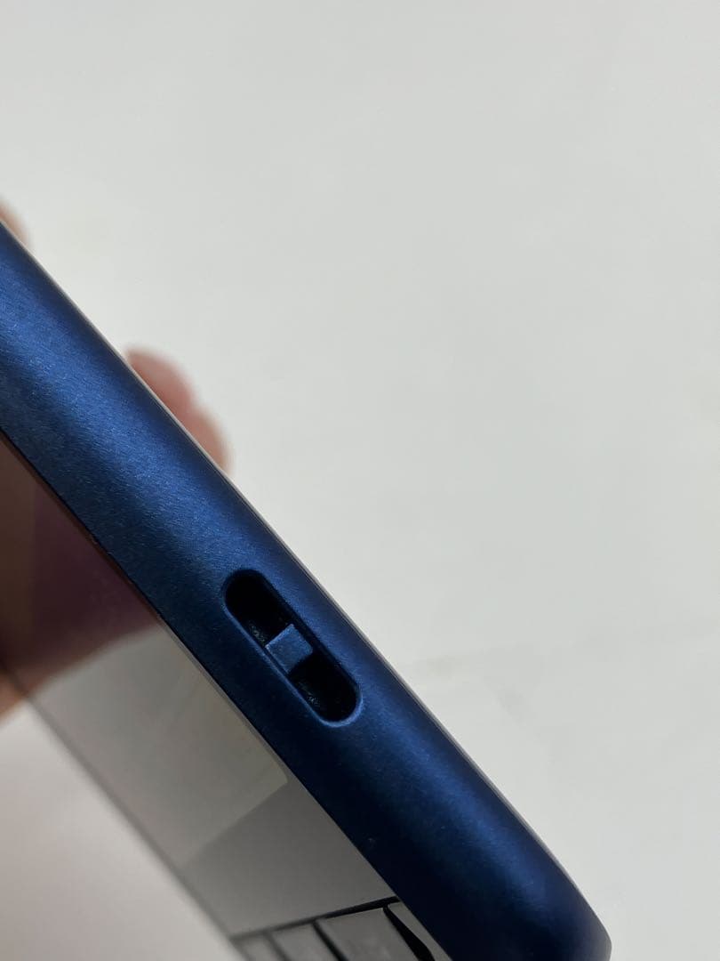 京セラ かんたんスマホ2 付属品付き　Y