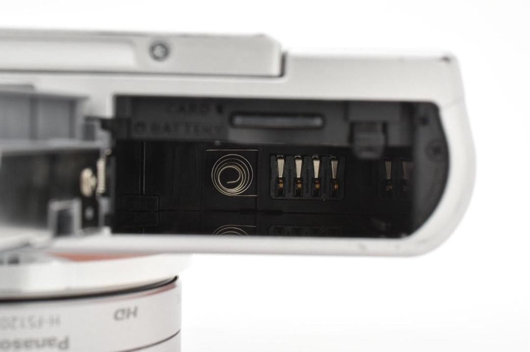 【美品】パナソニックPanasonic LUMIX DC-GF9 レンズキット