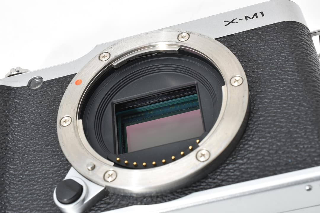 FUJIFILM X-M1 ボディ シルバー 0431