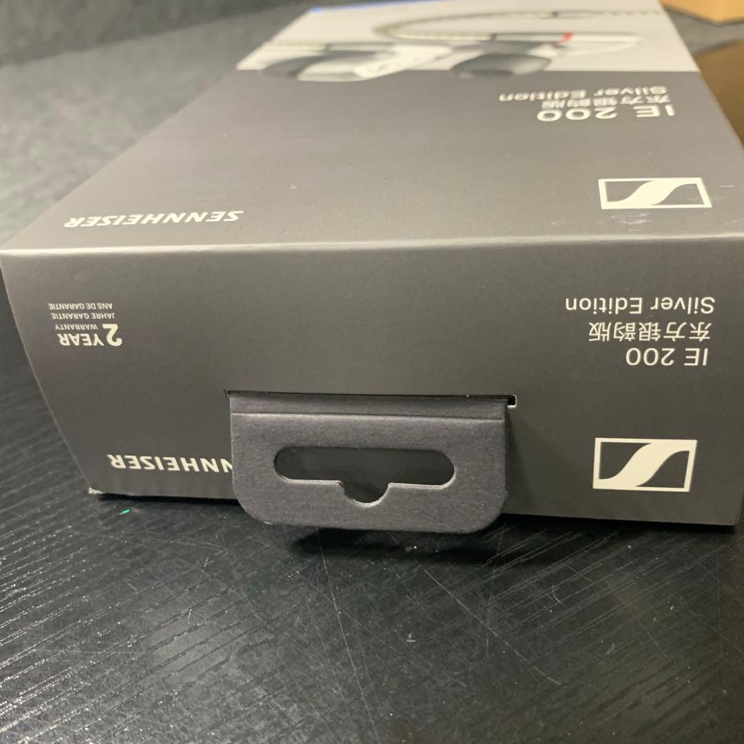 ゼンハイザー Sennheiser イヤホン有線 IE 200