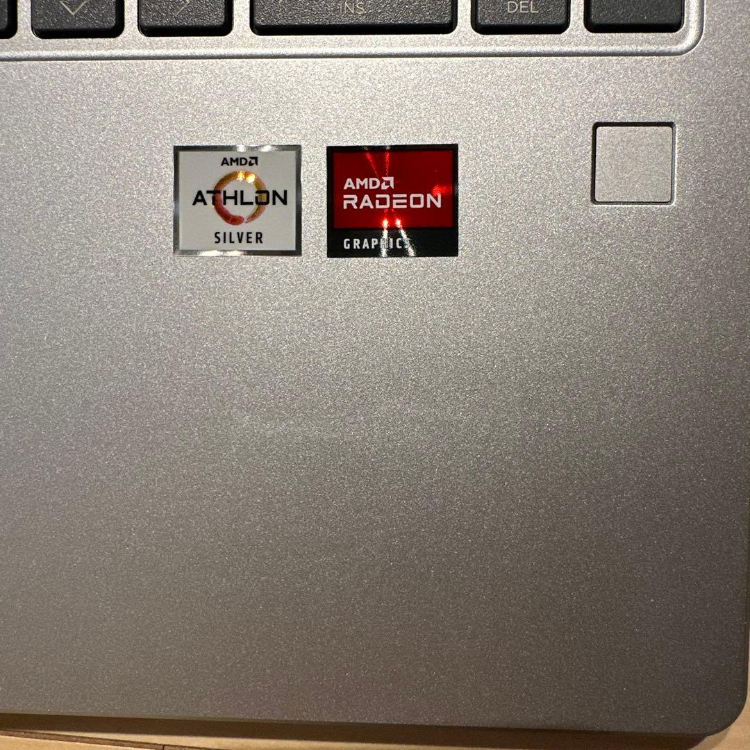 HP 15-fc0000AU 美品 ほぼ未使用 マウス付