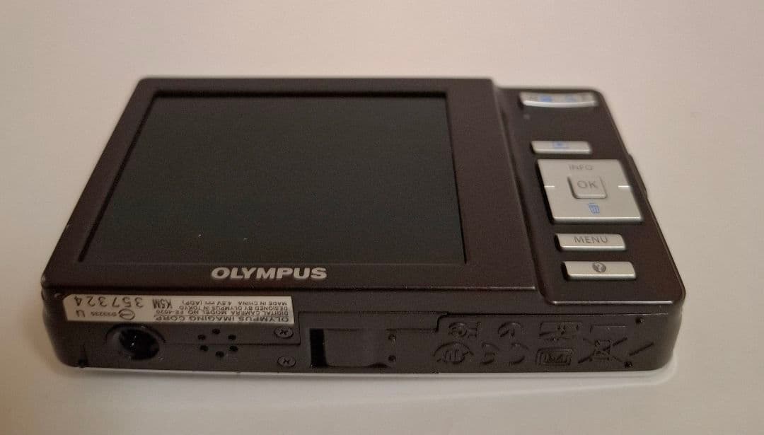オリンパス Olympus FE-4020 デジタルカメラ