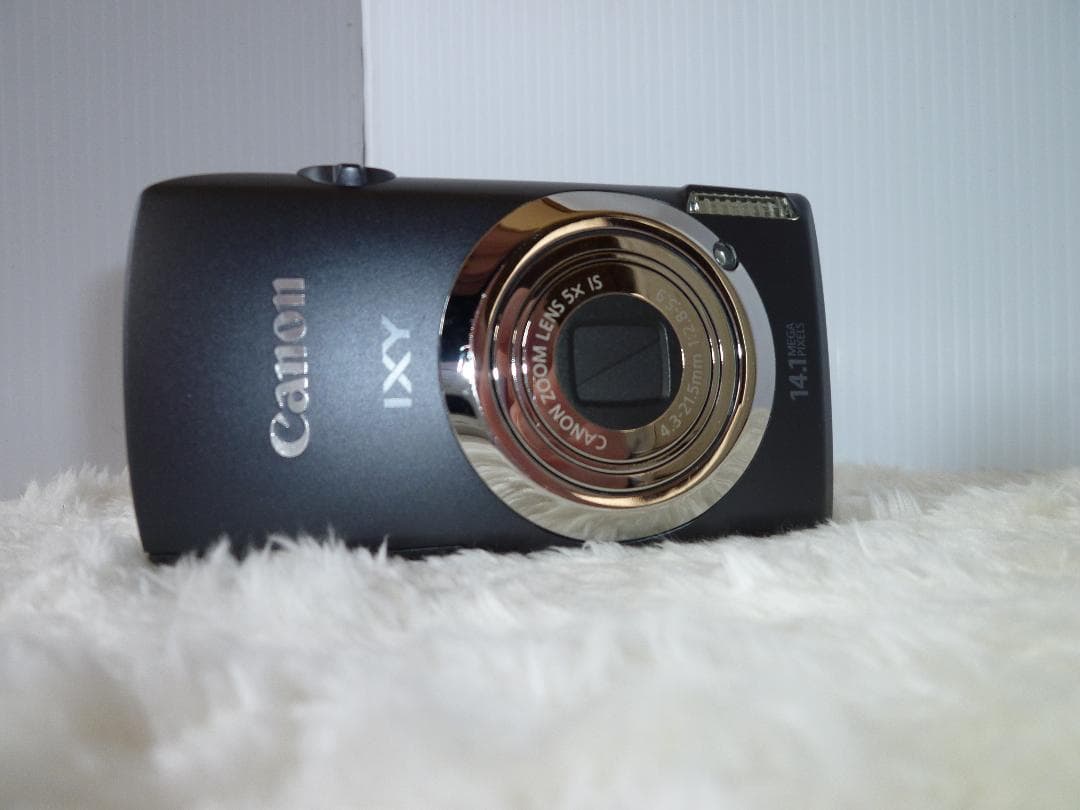 【Panasonic】極美品！パナソニック LUMIX DMC-FX66 人気色
