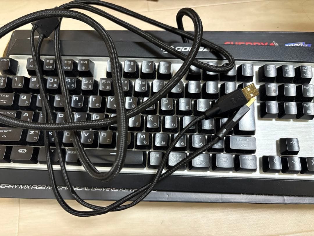 cougar ゲーミングキーボード HAGANE 青軸 動作確認
