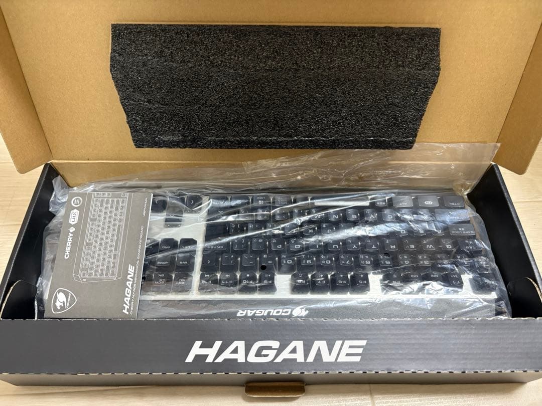 cougar ゲーミングキーボード HAGANE 青軸 動作確認