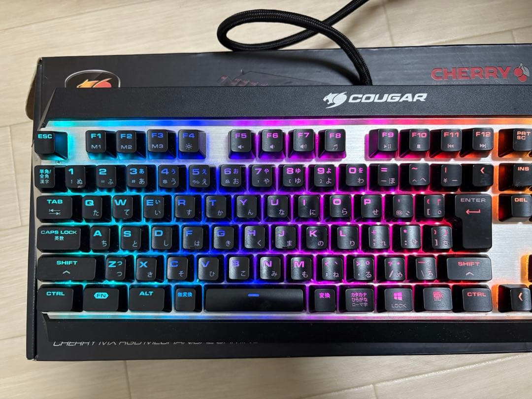 cougar ゲーミングキーボード HAGANE 青軸 動作確認