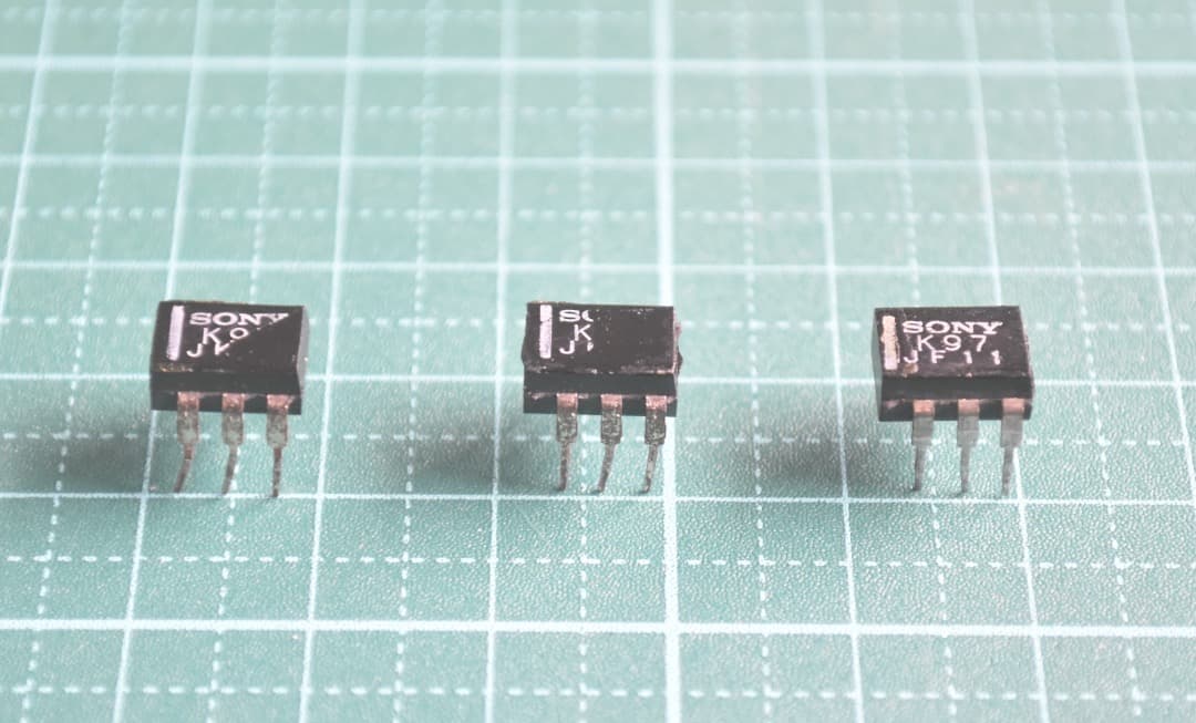 SEコンデンサー ＆ 2SK97 セット（金田式パーツ出品その53）